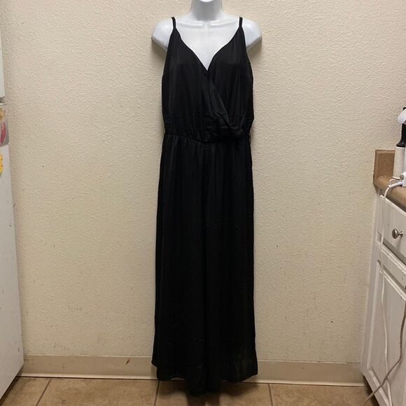 City Chic Surplice Jumpsuit Size 16 - Picture 1 of 6